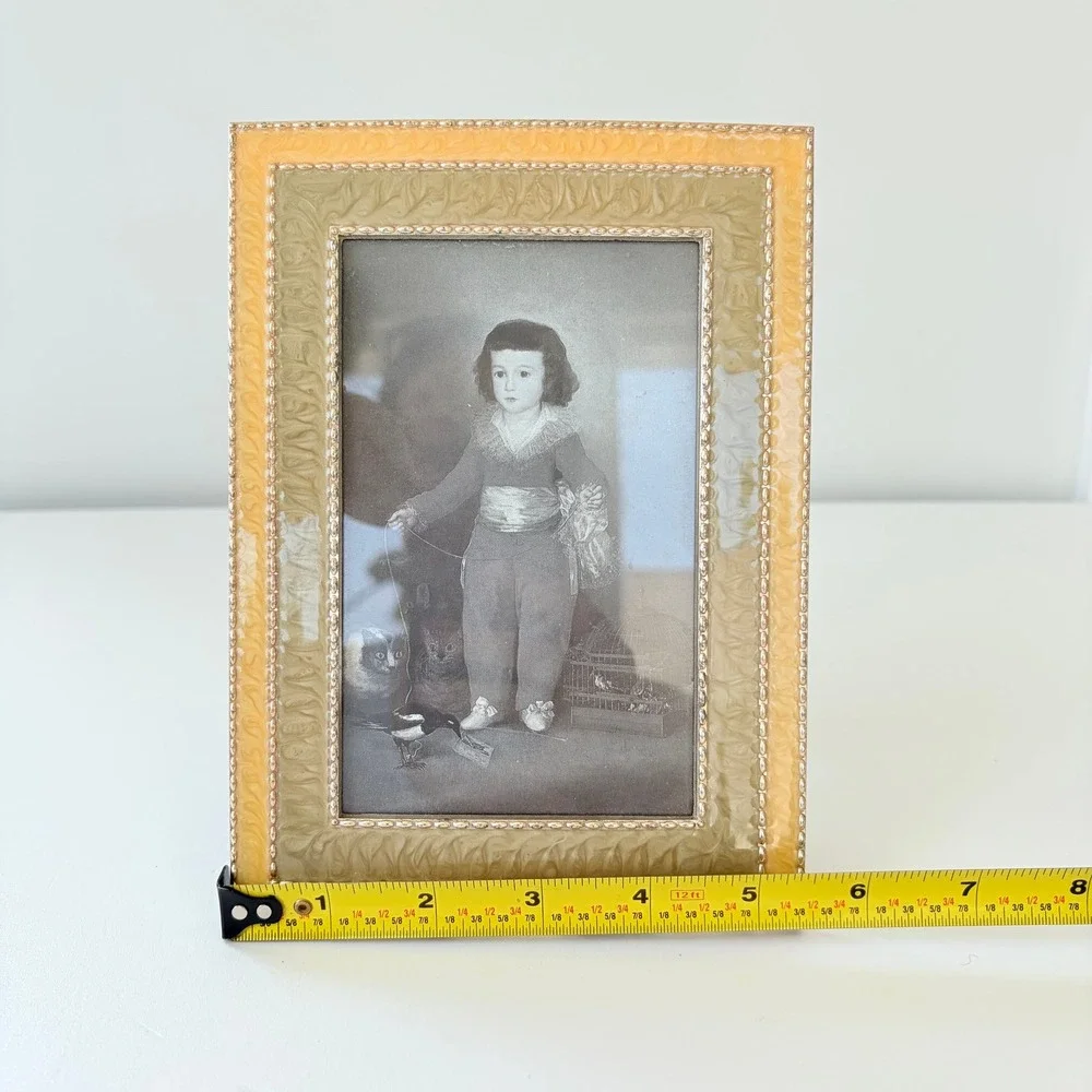 Vintage Enameled Metal 4x6 Picture Frame Peach Green Marbled Beaded Edge
